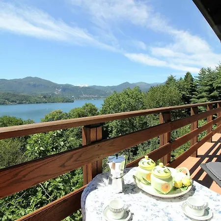 Magical Lake - With Beach E Lake View Apartment